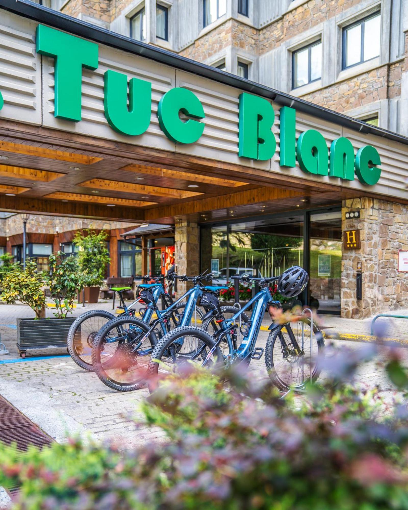 Hotel Tuc Blanc Baqueira Beret Exterior foto