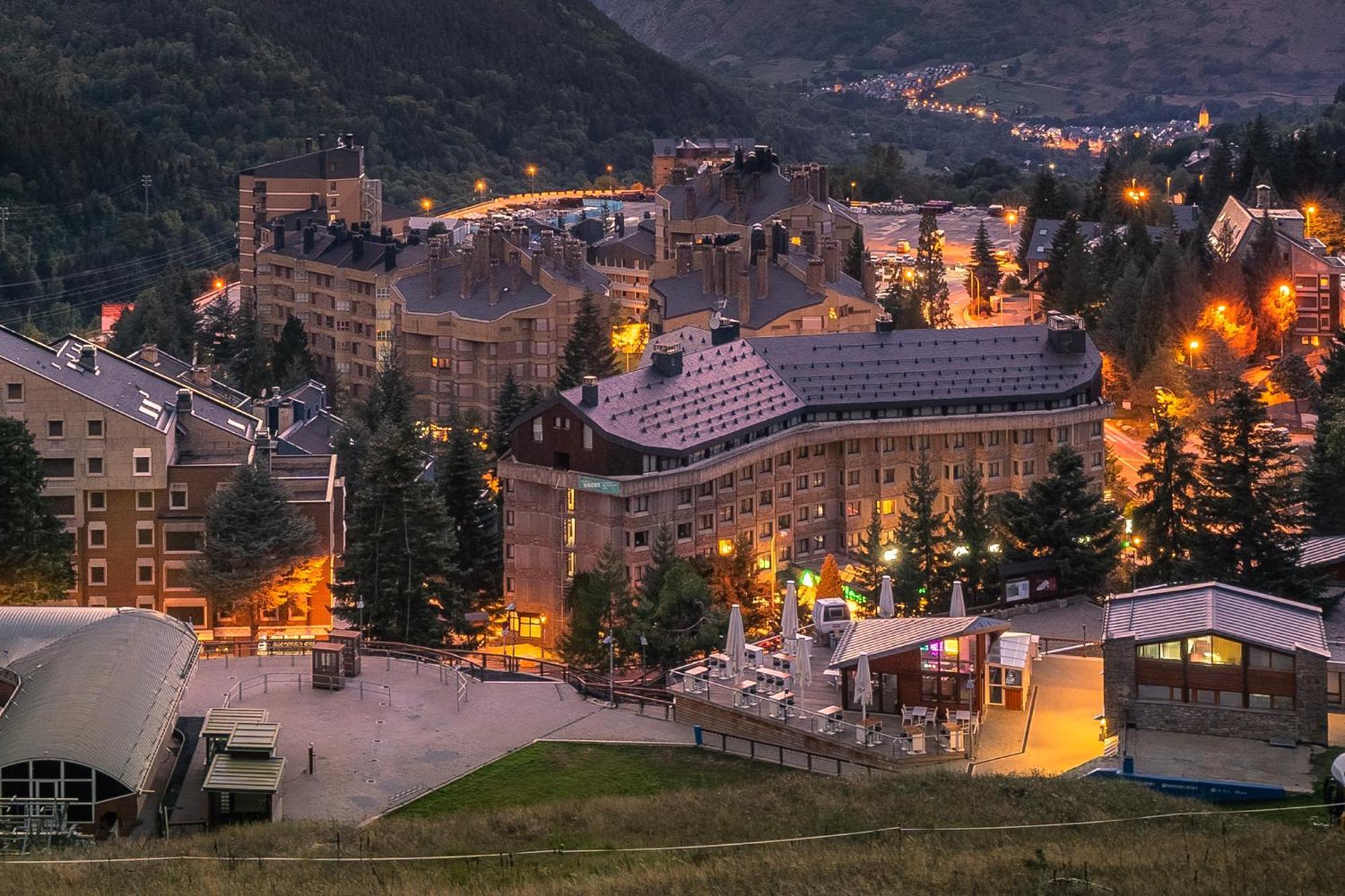 Hotel Tuc Blanc Baqueira Beret Exterior foto